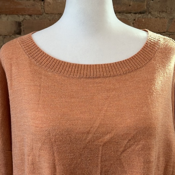 Eileen Fisher 100% merino wool top - Picture 2 of 7